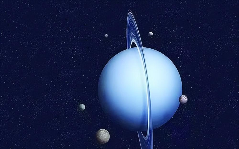 天王星拥有27颗已知的卫星,其中五颗较大的卫星(天卫一(ariel),天卫二