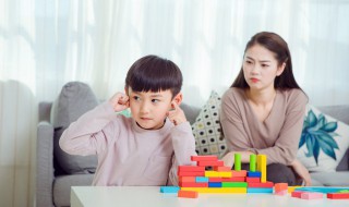 邻居的孩子不懂礼貌怎么办（小朋友没礼貌怎么办）