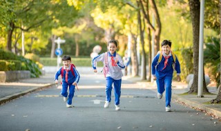 小孩动作拖拉怎么办 小孩动作拖拉怎么办呢