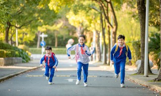 家长怎么教育叛逆的小学生（叛逆的小朋友怎么教育）