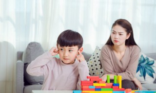 孩子自控能力差怎么写评价语 如何培养孩子自我评价的能力