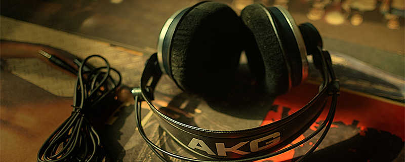 akg k701用什么推